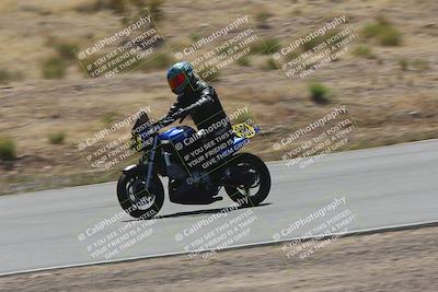 media/Apr-20-2025-AHRMA (Sun) [[393a79c373]]/Race/Group 8/Turn 4b/